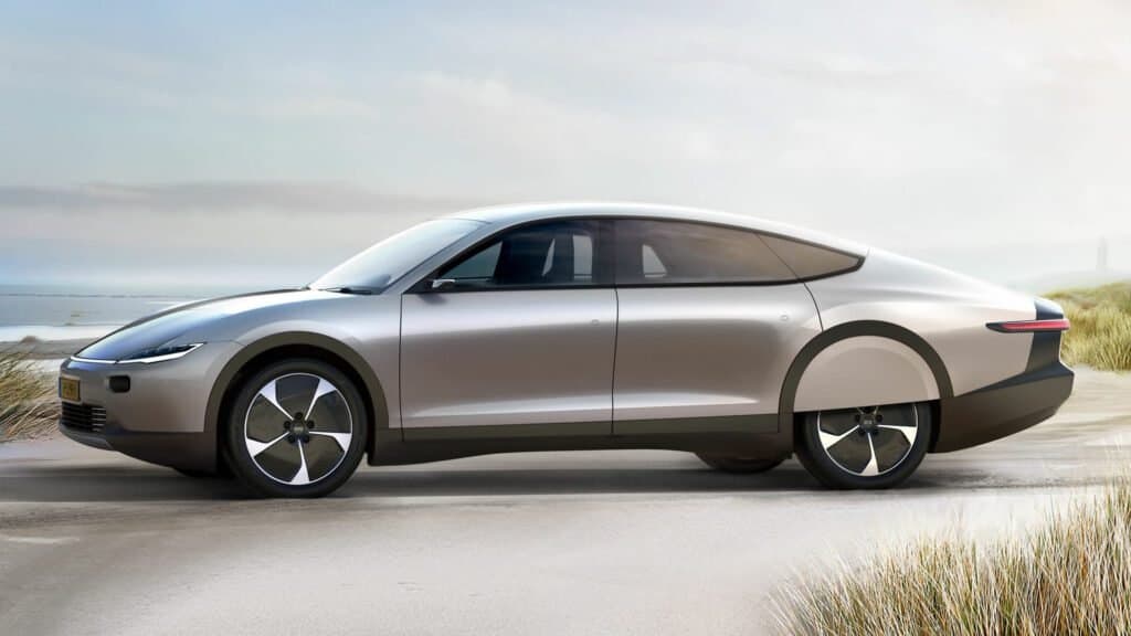 Lightyear 0 – The Electric Car that charges while driving