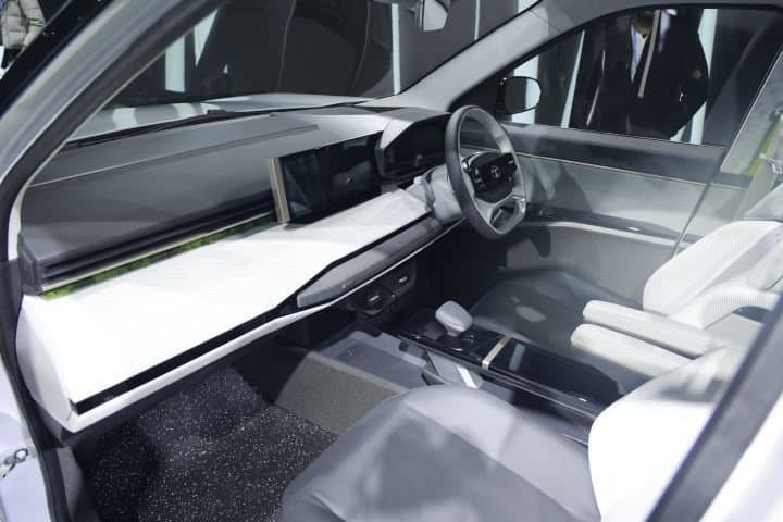 seirra4 Tata Motors is on its way to bringing back the iconic Tata Sierra as a standalone EV; will go on sale by 2025!