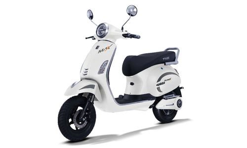 Pure EV ePluto 7G Max electric scooter 