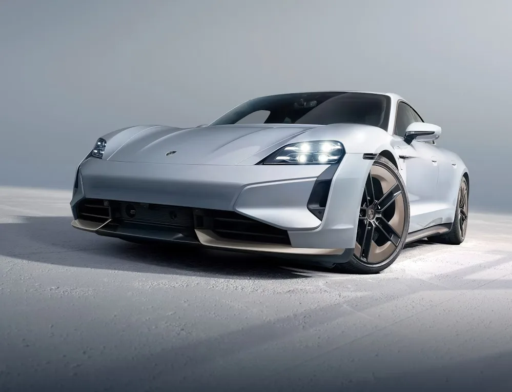 Porsche Taycan EV