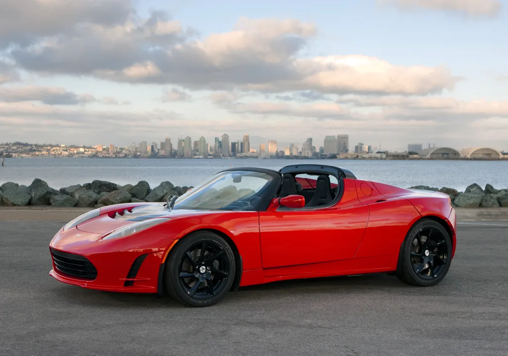 Roadster San Diego Can Longbow’s Featherweight EV Overtake Tesla’s Roadster?