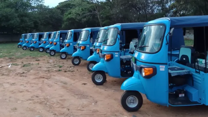Will Delhi Replace CNG Autorickshaws with Electric Vehicles? Here's What We Know